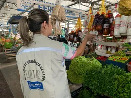 VIGILÂNCIA SANITÁRIA INICIA AÇÕES EDUCATIVAS EM LOCAIS QUE COMERCIALIZAM PRODUTOS TÍPICOS DA SEMANA SANTA