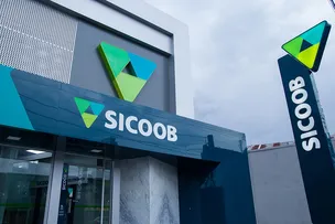 AÇÃO LEVA SERVIÇOS GRATUITOS PARA A POPULAÇÃO NA ESTAÇÃO DA LAPA 