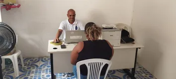 ASSOCIAÇÃO DE MULHERES DO JARDIM ESPERANÇA RECEBE ATENDIMENTO ITINERANTE DA EMBASA ATÉ SEXTA-FEIRA (21)