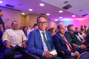 HILDÉCIO MEIRELES TOMA POSSE COMO DIRETOR DE MEIO AMBIENTE DA UPB
