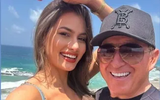 AMADO BATISTA E ESPOSA 51 ANOS MAIS NOVA ESCOLHEM MORRO DE SÃO PAULO PARA CURTIR LUA DE MEL