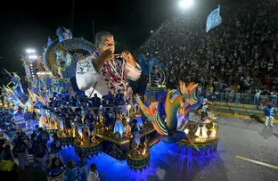 SAIBA QUANTO GANHAM OS JURADOS DO CARNAVAL DO RIO