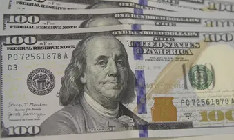 DÓLAR CAI PARA R$ 5,81 EM DIA DE TRÉGUA COM MOEDAS EMERGENTES