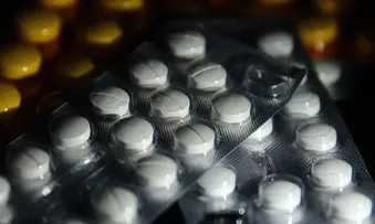 MEDICAMENTOS FICARÃO ATÉ 5% MAIS CAROS NA PRÓXIMA SEGUNDA; ENTENDA