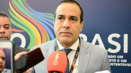 BRUNO REIS APRESENTA TRÊS NOVOS SECRETÁRIOS E UM SUPERINTENDENTE; VEJA NOMES