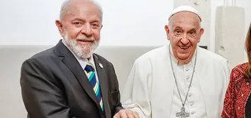 LULA E JANJA IRÃO AO FUNERAL DO PAPA FRANCISCO EM ROMA, INFORMA PALÁCIO DO PLANALTO