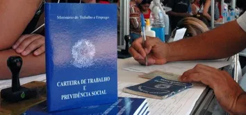 PROPOSTA QUE REDUZ JORNADA DE TRABALHO PARA 36 HORAS AVANÇA NO SENADO