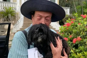 MARCOS OLIVEIRA, ATOR DE A GRANDE FAMÍLIA, SE EMOCIONA COM MUDANÇA PARA NOVA CASA