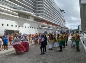 CRUZEIROS TROUXERAM QUASE 300 MIL TURISTAS PARA A BAHIA