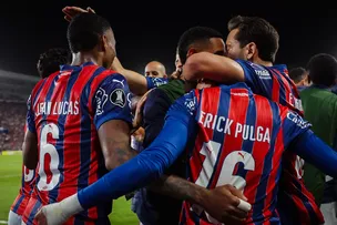 BAHIA BATE O NACIONAL E VENCE A PRIMEIRA NA LIBERTADORES