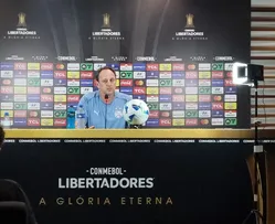 ROGÉRIO CENI LAMENTA EMPATE CONTRA O INTERNACIONAL NA ESTRÉIA DA LIBERTADORES