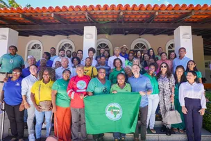 JERÔNIMO ENVIA PL SOBRE PAGAMENTO DE SERVIÇOS AMBIENTAIS À ALBA E RECEBE SELO AMIGO CATADOR
