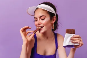 CHOCOLATE É MESMO UM VILÃO PARA A SAÚDE BUCAL? DENTISTA EXPLICA!