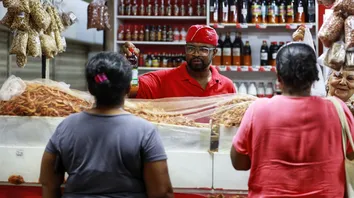 MERCADO DO RIO VERMELHO REGISTRA AUMENTO DE VENDAS COM PROCURA DE PRODUTOS DA SEMANA SANTA