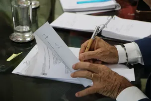 GOVERNO DO ESTADO, POR MEIO DA SDE, E AINVIC PRORROGAM ACORDO DE COOPERAÇÃO