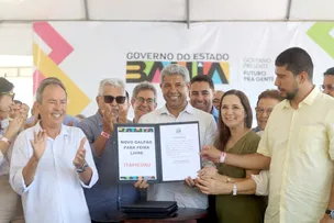 EM ITAPICURU, GOVERNADOR ENTREGA OBRAS DE INFRAESTRUTURA, ABASTECIMENTO E REFORÇA COMPROMISSO COM O DESENVOLVIMENTO  DO MUNICÍPIO