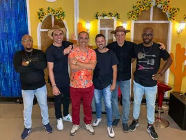 BANDA DI FILÓ CELEBRA O REPERTÓRIO JUNINO EM SHOW NO TEATRO GAMBOA