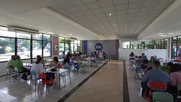 REFEIÇÃO NO TRABALHO: COMO A ALIMENTAÇÃO INFLUENCIA A PRODUTIVIDADE E O BEM-ESTAR DOS COLABORADORES
