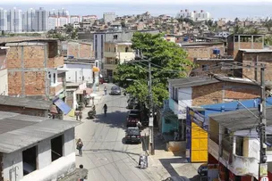 EMBASA ATENDE MORADORES DO BAIRRO DA PAZ NESTA TERÇA (29)