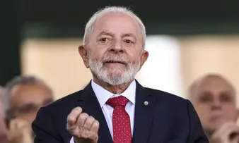 LULA LIDERA INTENÇÕES DE VOTO PARA 2026 CONTRA TARCÍSIO E MICHELLE, DIZ ATLASINTEL