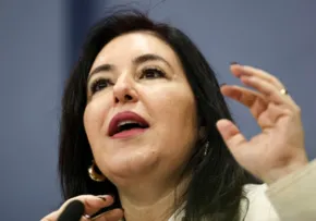 GOVERNO DESCARTA ANTECIPAÇÃO DO 13º DO INSS PARA ABRIL, AFIRMA MINISTRA