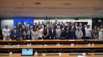 UNIÃO PROGRESSISTA É FORMALIZADA E ASSUME LIDERANÇA POLÍTICA NO PAÍS
