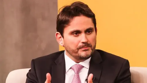 APÓS DENÚNCIA DA PGR, JUSCELINO FILHO DEIXA MINISTÉRIO DAS COMUNICAÇÕES