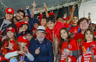 LULA: 'QUANTO MAIS GENTE PRODUZIR NO CAMPO, MAIS BARATO FICA E TODO MUNDO VIVE MELHOR'