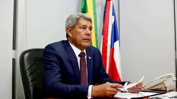 EM FEIRA DE SANTANA, JERÔNIMO RODRIGUES ENTREGA E ANUNCIA NOVAS COZINHAS COMUNITÁRIAS