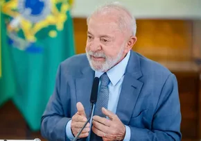 JUSTIÇA DETERMINA PRAZO DE 48H PARA EXPLICAÇÕES DO GOVERNO LULA E INSS SOBRE IRREGULARIDADES