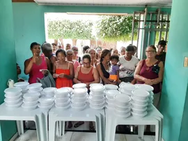 COMIDA NO PRATO JÁ DISTRIBUIU MAIS DE 30 MIL REFEIÇÕES EM BARREIRAS