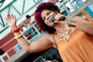 JULIANA RIBEIRO LANÇA NOVA MÚSICA “CANTO” EM PARCERIA COM NELSON RUFINO