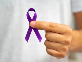 MAIO ROXO: SAIBA COMO IDENTIFICAR AS PRINCIPAIS DOENÇAS INFLAMATÓRIAS INTESTINAIS