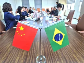 GOVERNADOR FIRMA PARCERIA COM EMPRESA CHINESA PARA PRODUÇÃO DE TESTES RÁPIDOS PELA BAHIAFARMA
