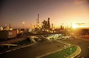 REFINARIA DE MATARIPE: A REVOLUÇÃO TECNOLÓGICA QUE TRANSFORMOU O PASSADO EM FUTURO