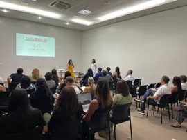 “CAFÉ COM BANCÁRIOS” DISCUTE ADOECIMENTO MENTAL