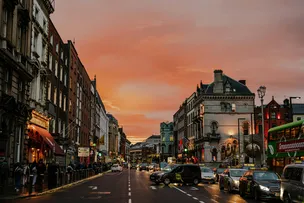 IRLANDA LIDERA RANKING DE PAÍSES MAIS BUSCADOS POR BRASILEIROS PARA IMIGRAR, MOSTRA LEVANTAMENTO