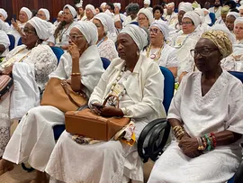MULHERES DE AXÉ DE VÁRIAS REGIÕES DO BRASIL DISCUTEM DEMOCRACIA, JUSTIÇA CLIMÁTICA E DIREITOS SOCIAIS DURANTE ENCONTRO EM SALVADOR