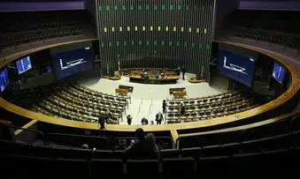 PDT DEIXA BASE DO GOVERNO NA CÂMARA APÓS SAÍDA DE LUPI