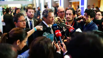 ESTAMOS EM ARMADILHA SOBRE EMENDAS E SÓ JUDICIÁRIO PODE RESOLVER O PROBLEMA, DIZ HADDAD