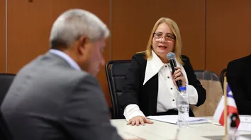 JERÔNIMO SE REÚNE COM PREFEITA DE URUÇUCA PARA TRATAR DE NOVAS POLÍTICAS PÚBLICAS