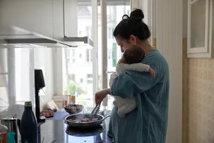JUSTIÇA RECONHECE TRABALHO INVISÍVEL DAS MÃES NA FIXAÇÃO DE PENSÃO ALIMENTÍCIA