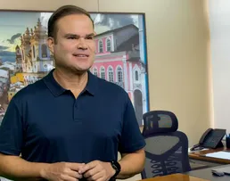 CACÁ LEÃO CRITICA ATRASO DA PONTE SALVADOR-ITAPARICA E DIZ QUE PROJETO “SEGUE NO PAPEL”
