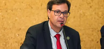 EX-MINISTRO DO TURISMO GILSON MACHADO DEIXA A PRISÃO NO GRANDE RECIFE APÓS DECISÃO DE MORAES