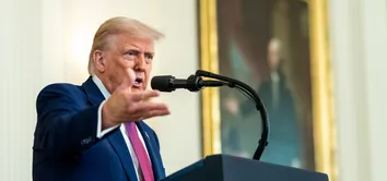 PIX, NOVO ALVO DE TRUMP, ATRASOU IMPLEMENTAÇÃO DE SERVIÇO DE PAGAMENTO DO WHATSAPP