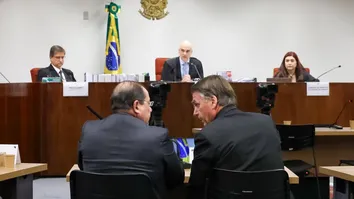 STF INTERROGA BOLSONARO SOBRE TRAMA GOLPISTA