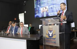 CÂMARA DE VEREADORES ANALISA PL PARA CRIAÇÃO DE CONCURSO PÚBLICO PARA TURISMÓLOGOS NA PREFEITURA DE SALVADOR