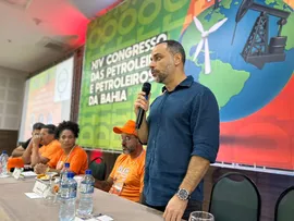 AUGUSTO VASCONCELOS DESTACA GERAÇÃO DE EMPREGOS E FORTALECIMENTO DA INDÚSTRIA DURANTE CONGRESSO DOS PETROLEIROS