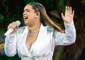 ALYCE ARAÚJO LANÇA ÁLBUM COM NOVA MÚSICA DE TRABALHO “AMOR FANTASMA”