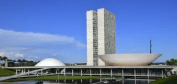 SENADO DEVE VOTAR PROPOSTA QUE AMPLIA NÚMERO DE DEPUTADOS NESTA QUARTA (18)